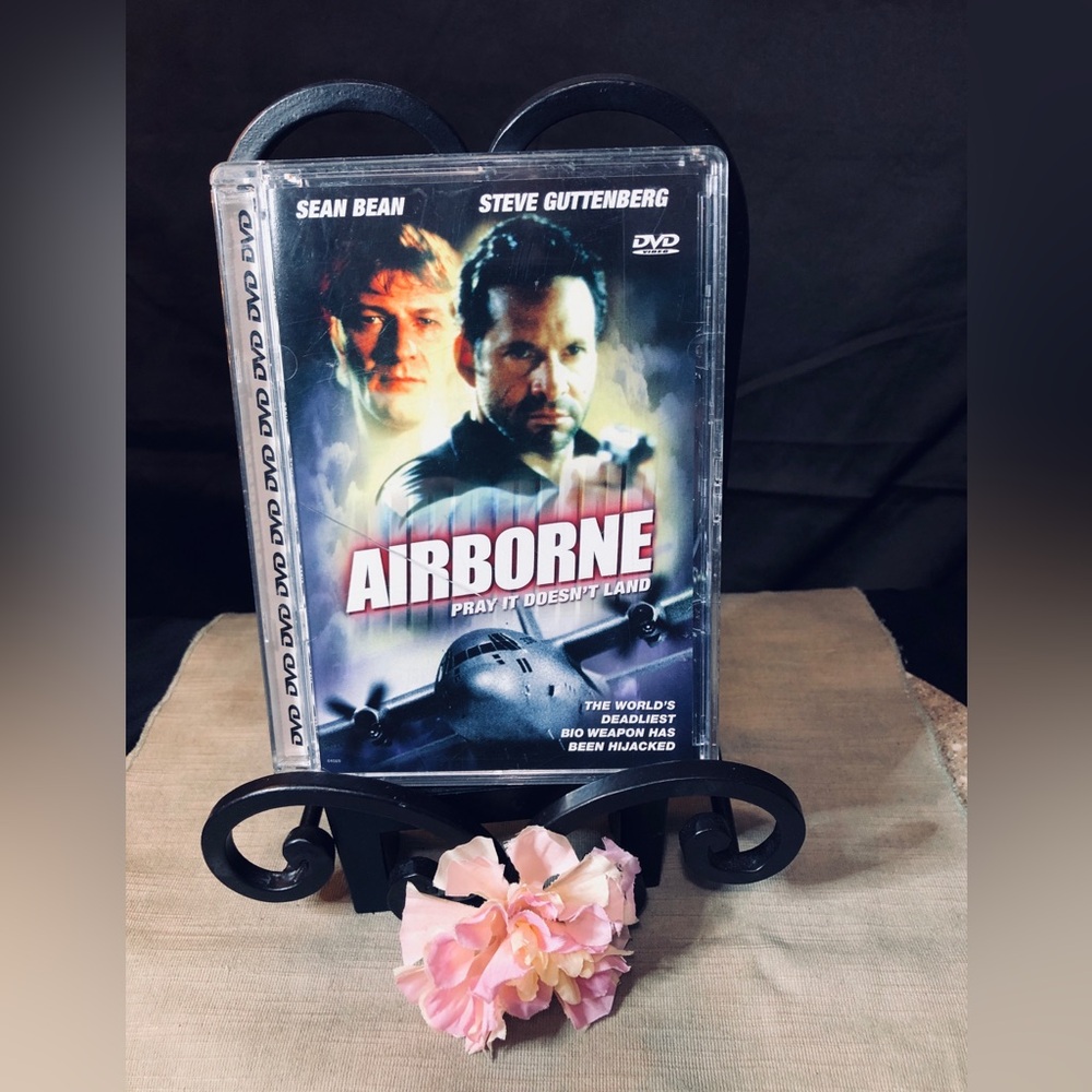 Airborne (DVD) - Sean Bean, Steve Guttenberg -